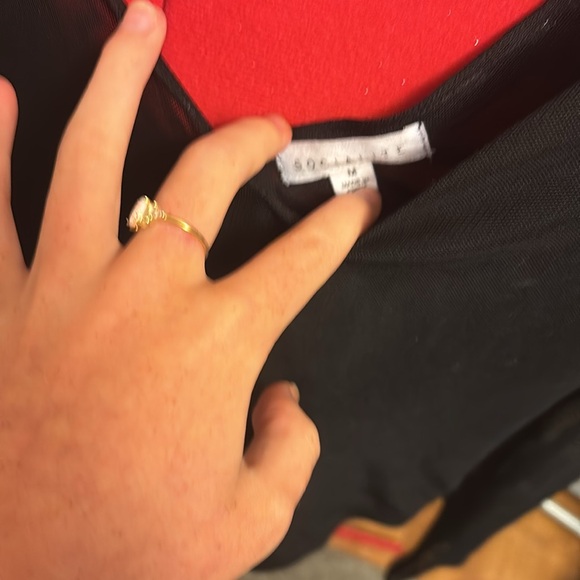 Socialite V-Neck Mesh Bodysuit - Picture 2 of 2